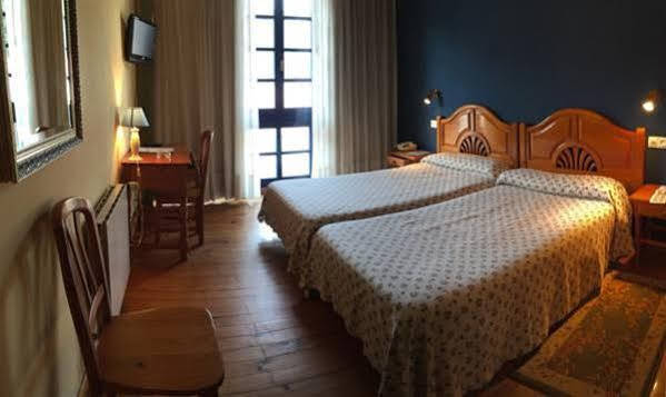 Apartamentos Cuevas Del Mar Nueva De Llanes Exteriér fotografie